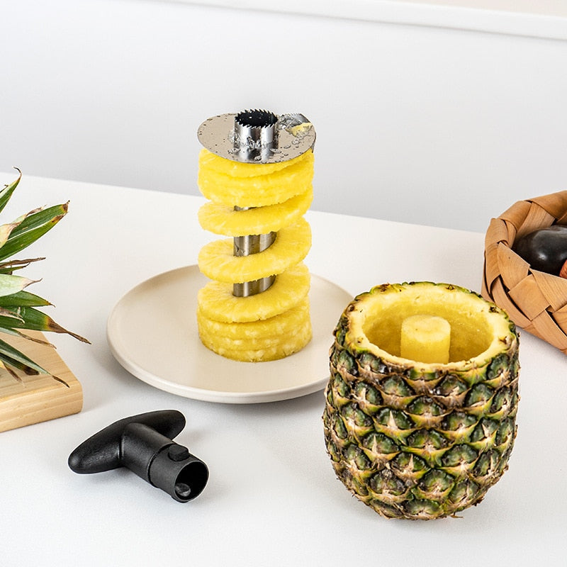 Ananassi koorija ja viilutaja EasyLife™